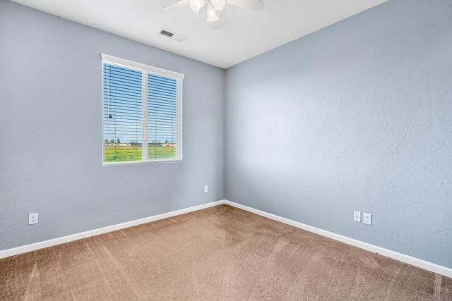 2986 Mary Ave, Sanger, CA 93657