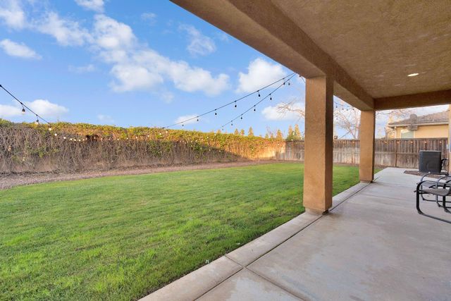 2986 Mary Ave, Sanger, CA 93657