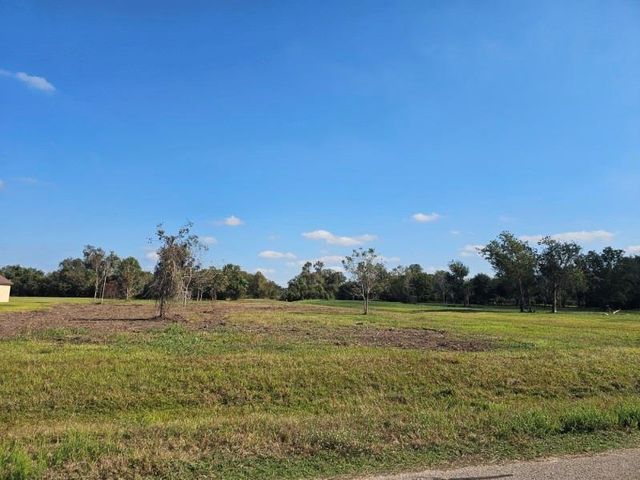 16411 Wrangler Road, Rosharon, TX 77583