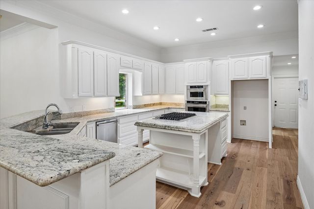 8308 Thistle Court, North Richland Hills, TX 76182