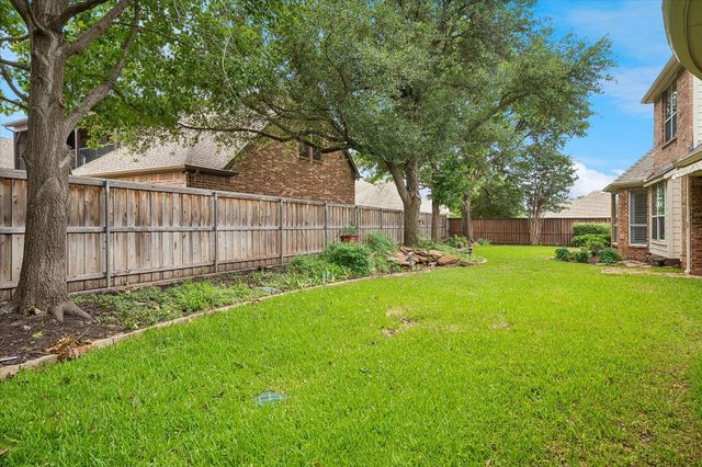 8308 Thistle Court, North Richland Hills, TX 76182