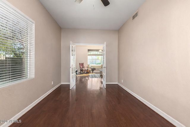 4750 W SADDLEHORN Road, Phoenix, AZ 85083