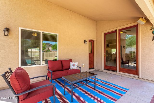 4750 W SADDLEHORN Road, Phoenix, AZ 85083