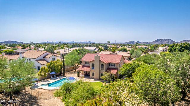 4750 W SADDLEHORN Road, Phoenix, AZ 85083