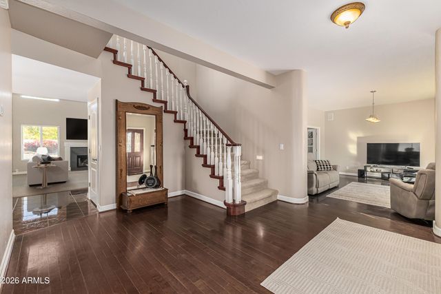 4750 W SADDLEHORN Road, Phoenix, AZ 85083