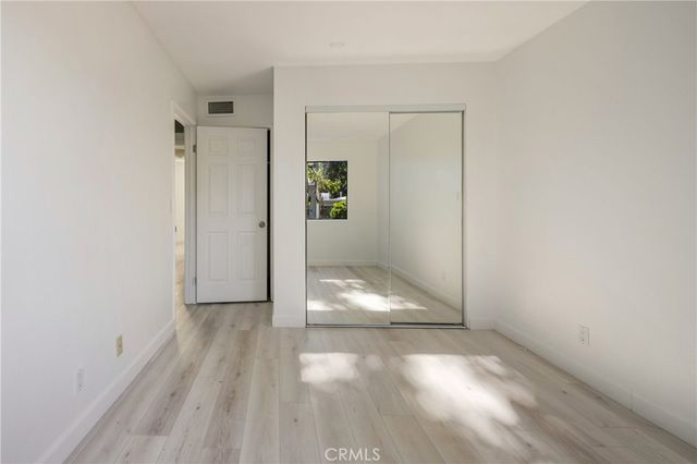 9144 Burnet 31, North Hills, CA 91343