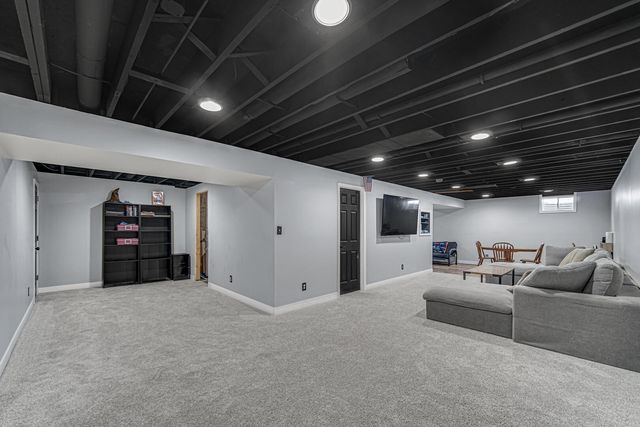 9405 W 143rd Lane, Cedar Lake, IN 46303