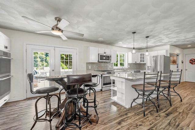 770 Mammoth Road, Pelham, NH 03076