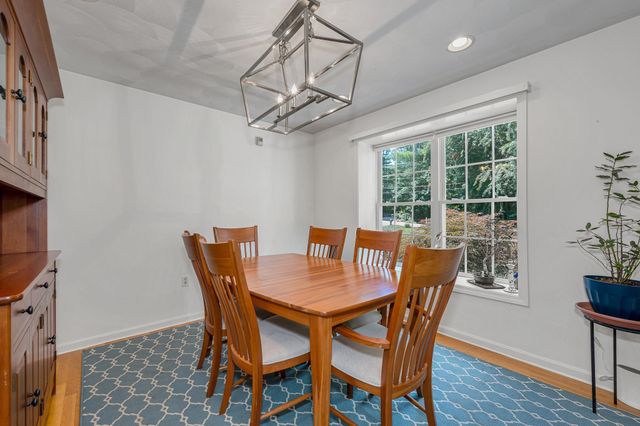 770 Mammoth Road, Pelham, NH 03076