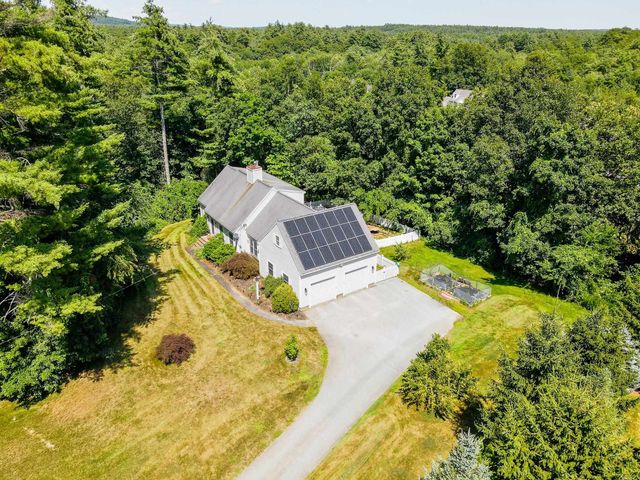 770 Mammoth Road, Pelham, NH 03076