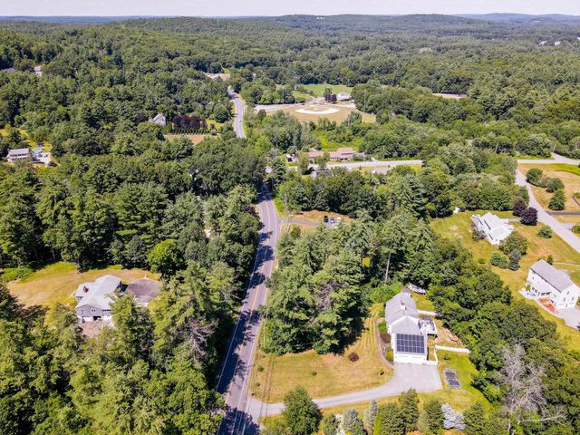 770 Mammoth Road, Pelham, NH 03076
