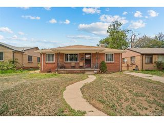 2351 Jamaica St, Aurora, CO 80010