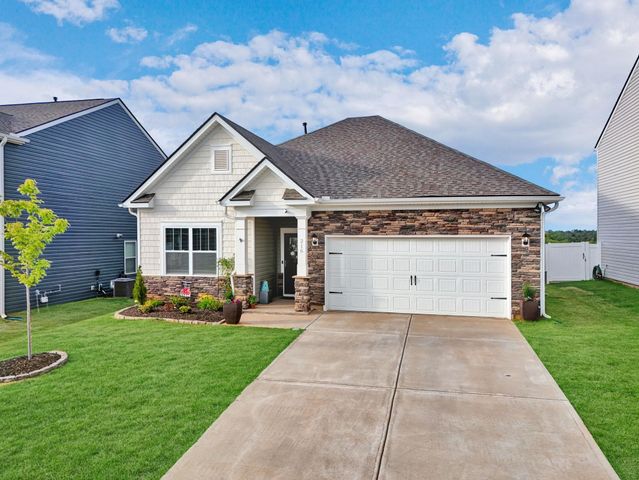 216 Emerald Creek Avenue, Greer, SC 29651