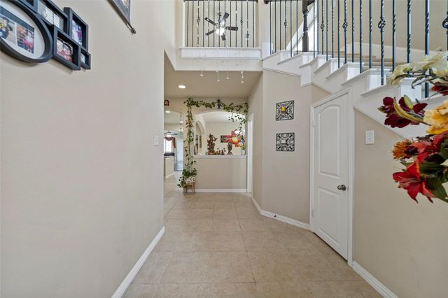 100 Liones Lane, Lewisville, TX 75056