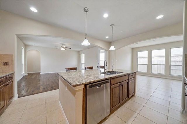 100 Liones Lane, Lewisville, TX 75056