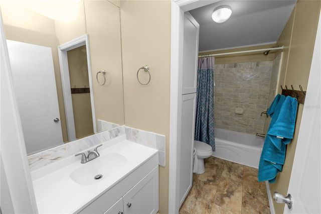 7405 SHOUPE ROAD, Plant City, FL 33565