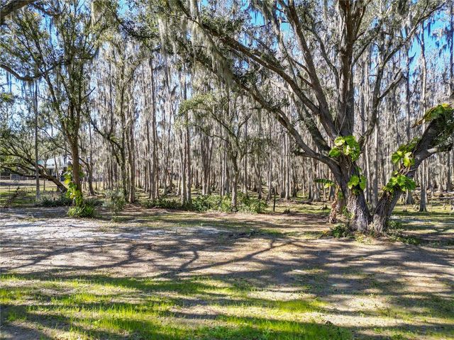 7405 SHOUPE ROAD, Plant City, FL 33565