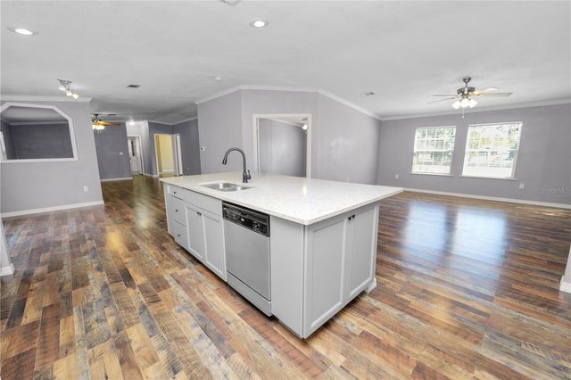 7405 SHOUPE ROAD, Plant City, FL 33565