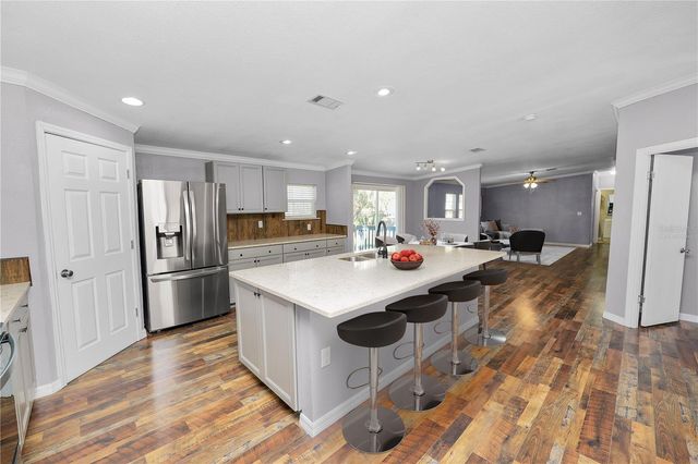 7405 SHOUPE ROAD, Plant City, FL 33565