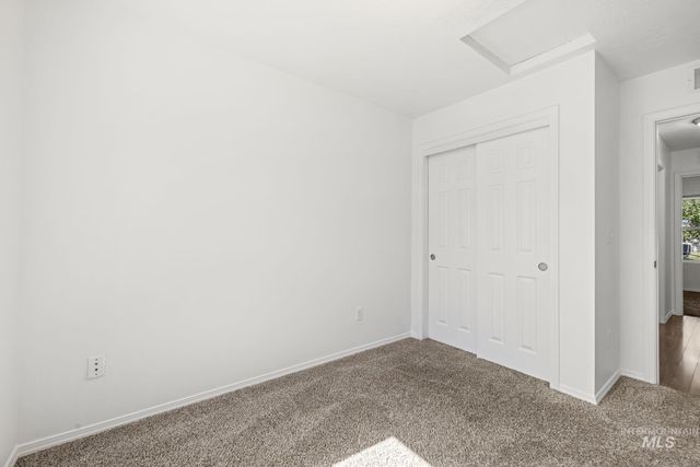 9677 W Stonewood Dr, Boise, ID 83709