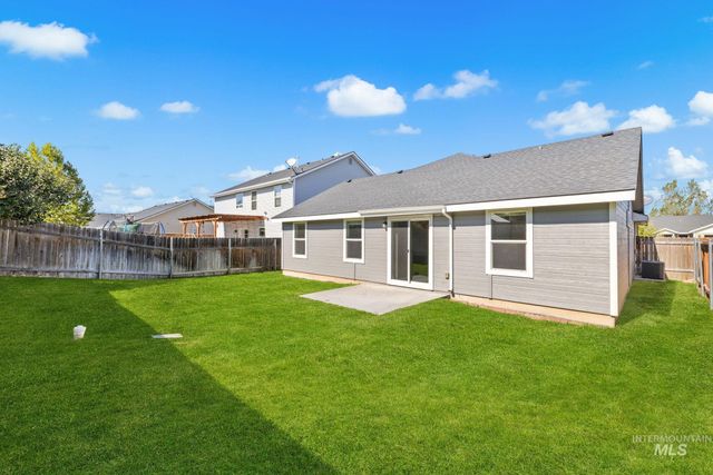 9677 W Stonewood Dr, Boise, ID 83709