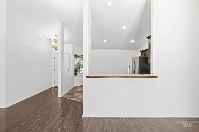9677 W Stonewood Dr, Boise, ID 83709