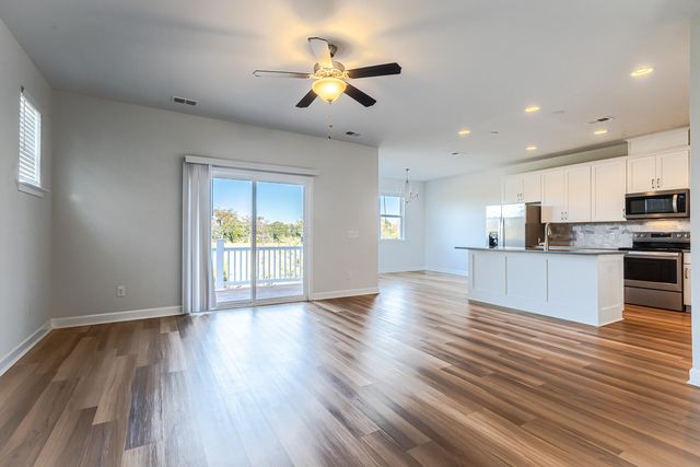 611 Mclernon, Johns Island, SC 29455