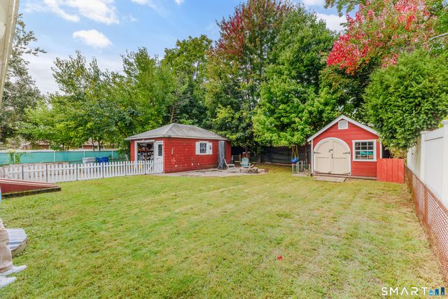 9 Sheridan Court, Plainville, CT 06062