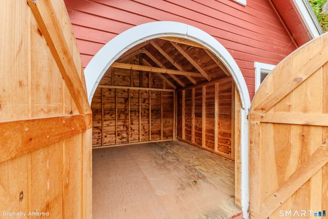 9 Sheridan Court, Plainville, CT 06062