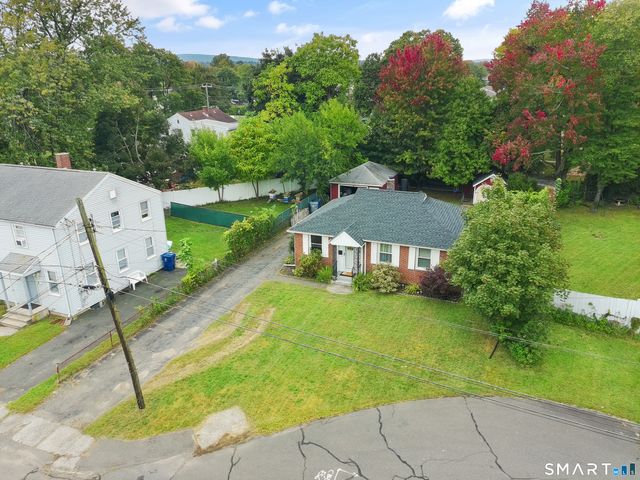 9 Sheridan Court, Plainville, CT 06062