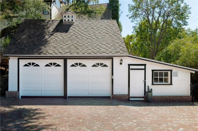 4650 Encino Avenue, Encino, CA 91316