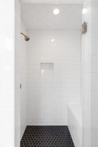4650 Encino Avenue, Encino, CA 91316