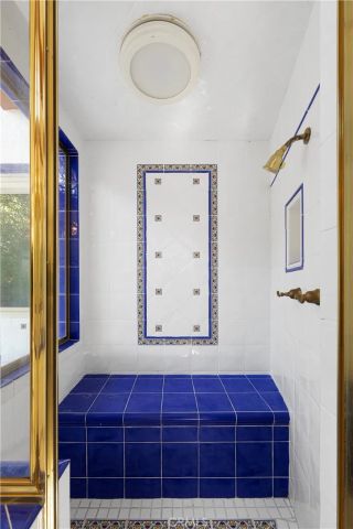 4650 Encino Avenue, Encino, CA 91316