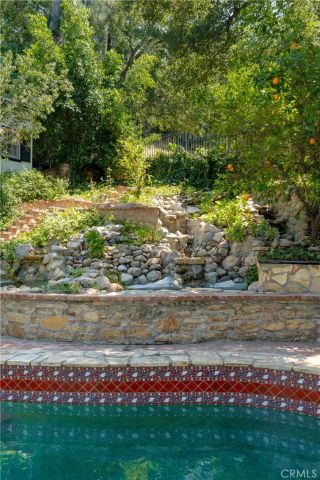 4650 Encino Avenue, Encino, CA 91316