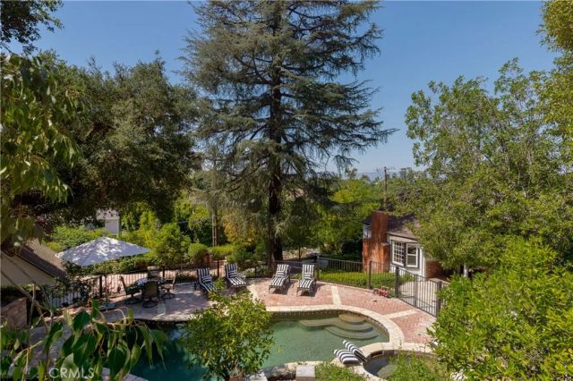 4650 Encino Avenue, Encino, CA 91316