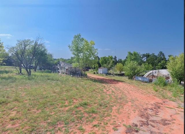 9411 Henley Avenue, Oklahoma City, OK 73131
