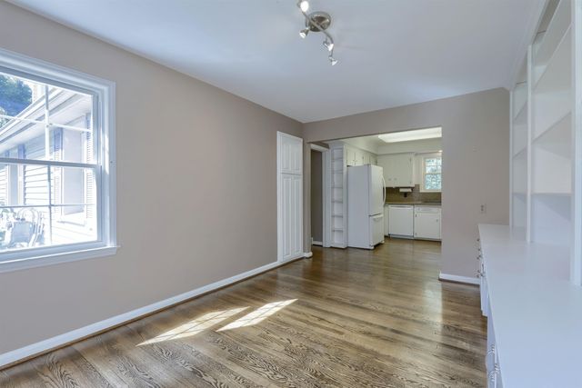 6022 Orion Road, Rochester Hills, MI 48306