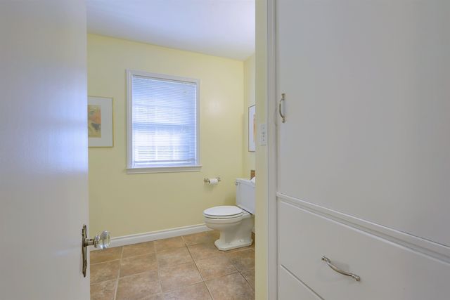 6022 Orion Road, Rochester Hills, MI 48306