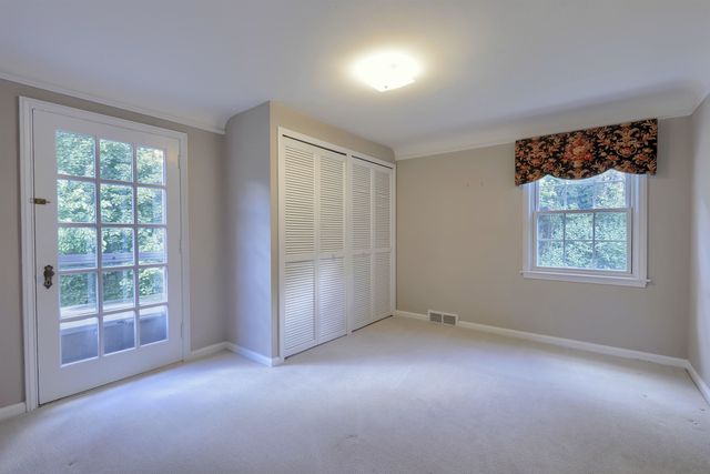 6022 Orion Road, Rochester Hills, MI 48306