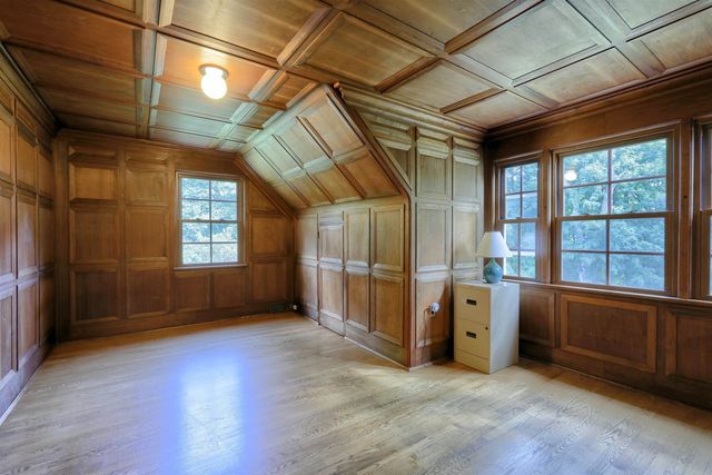 6022 Orion Road, Rochester Hills, MI 48306