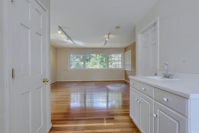 6022 Orion Road, Rochester Hills, MI 48306