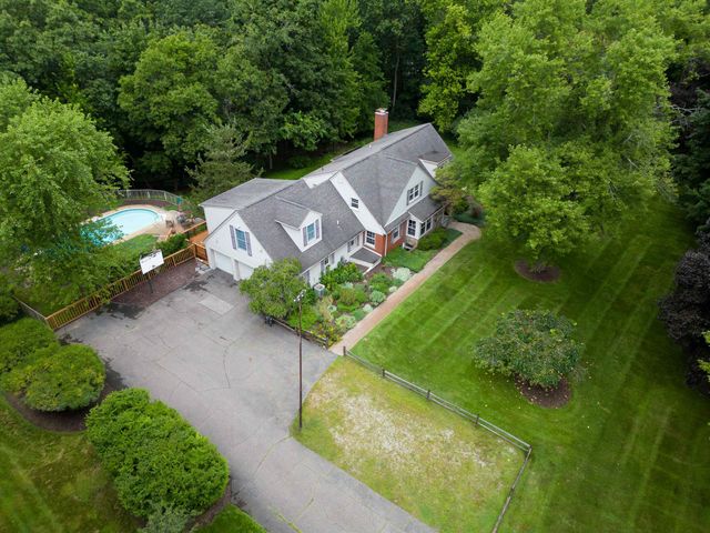 6022 Orion Road, Rochester Hills, MI 48306