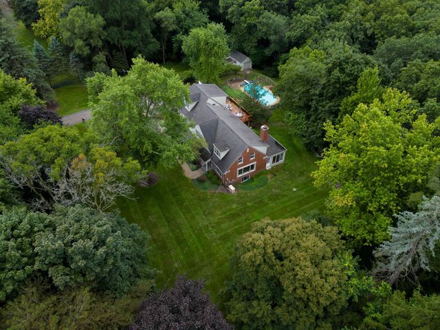 6022 Orion Road, Rochester Hills, MI 48306