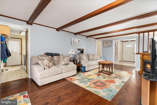 2467 BUCK HILL RD, Mount Jackson, VA 22842