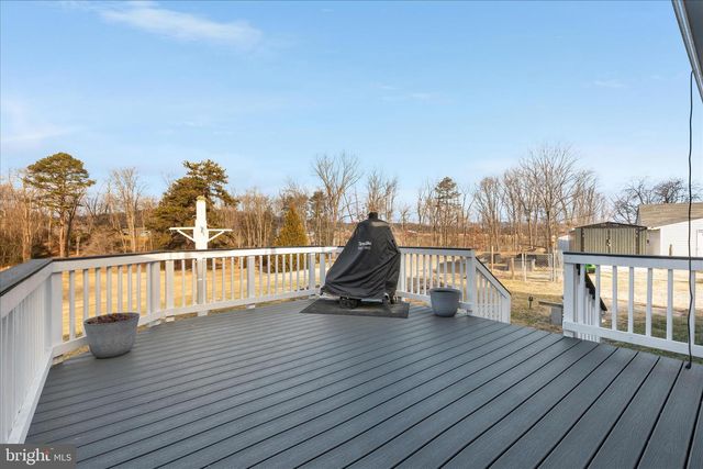 2467 BUCK HILL RD, Mount Jackson, VA 22842