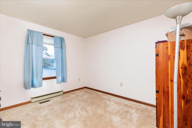 2467 BUCK HILL RD, Mount Jackson, VA 22842