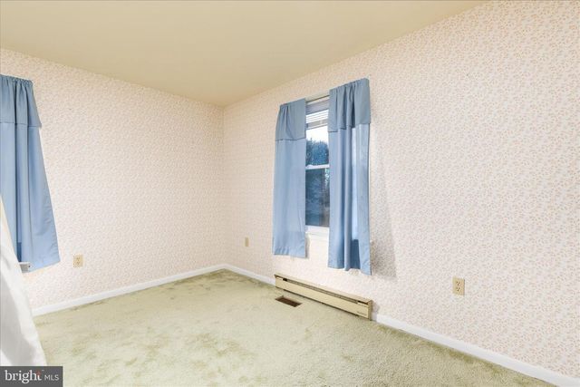 2467 BUCK HILL RD, Mount Jackson, VA 22842