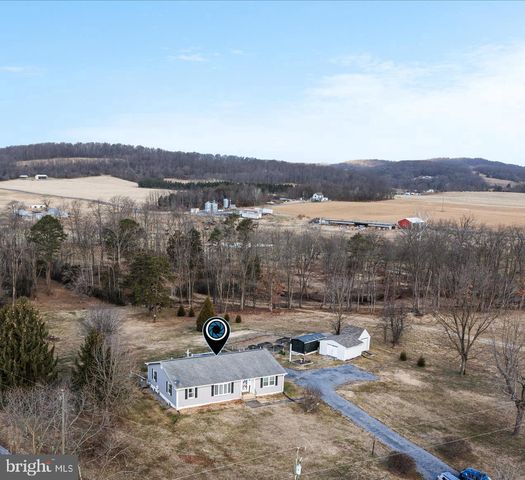 2467 BUCK HILL RD, Mount Jackson, VA 22842