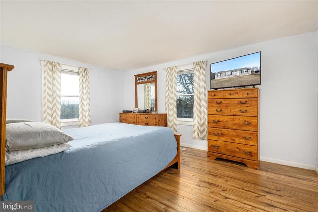 2467 BUCK HILL RD, Mount Jackson, VA 22842