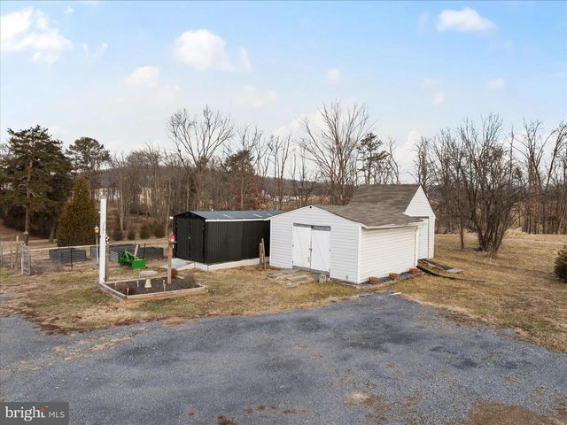 2467 BUCK HILL RD, Mount Jackson, VA 22842